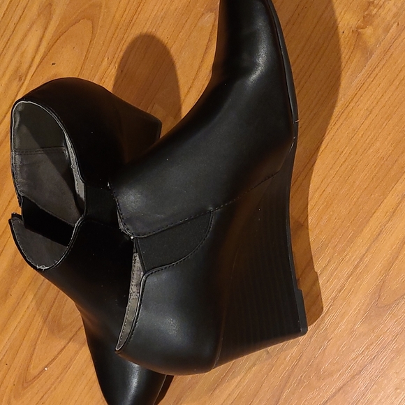 Booties - Picture 2 of 3